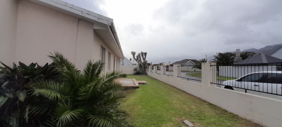 5 Bedroom Property for Sale in Onverwacht Western Cape